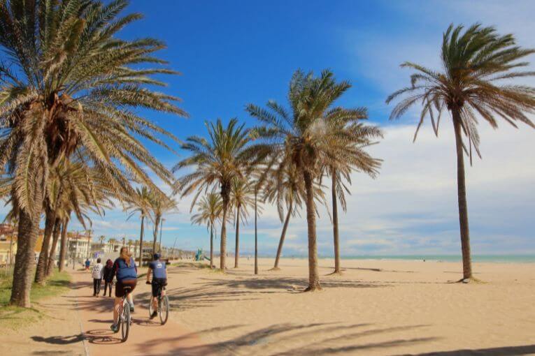 Playa de la Patacona en València