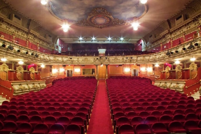 Olympia-Theater-VV-15117_1024-1-1